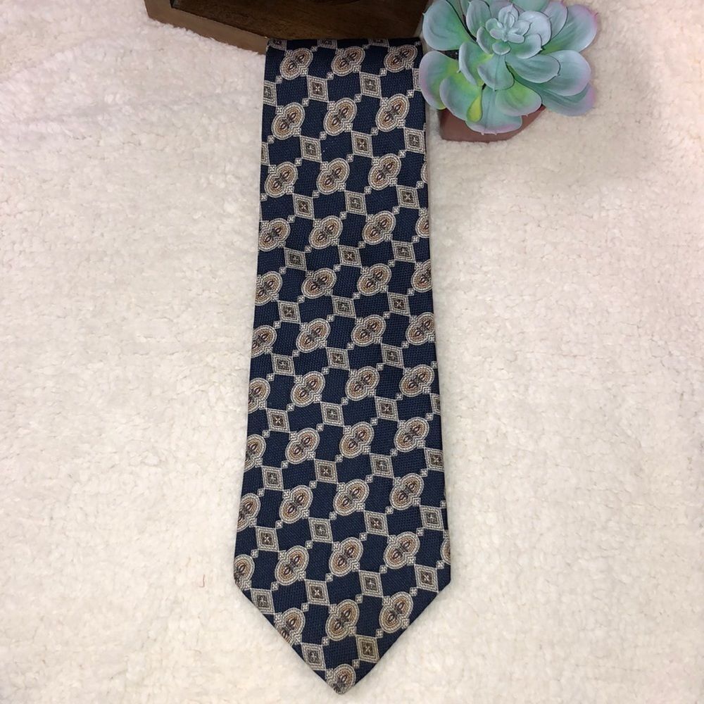Tommy Hilfiger Stunning Navy Medallions Tie